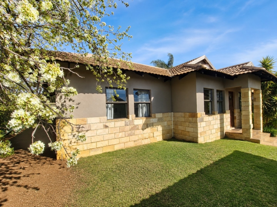 2 Bedroom Property for Sale in Woodland Hills Wildlife Estate Free State
